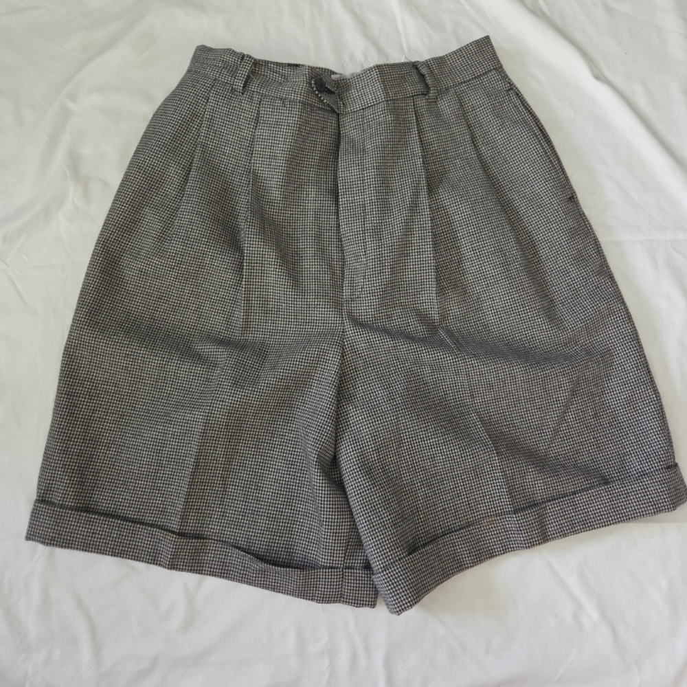 Personally yours Women's size 12 black plaid high waisted shorts #WT8